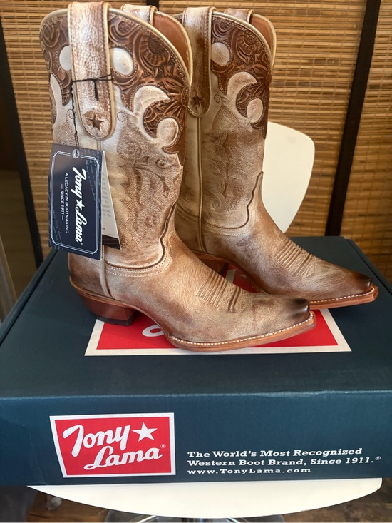 Tony Lama Shoes - Tony Lama Lomita Dusty White 10” Western Boot